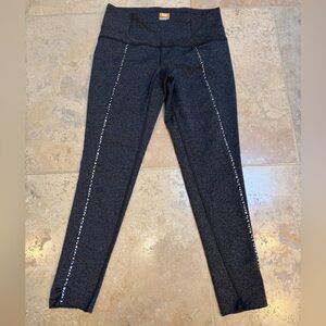 Lucy Women’s Powermax Heather Charcoal High-Waist Leggings with Side Detail